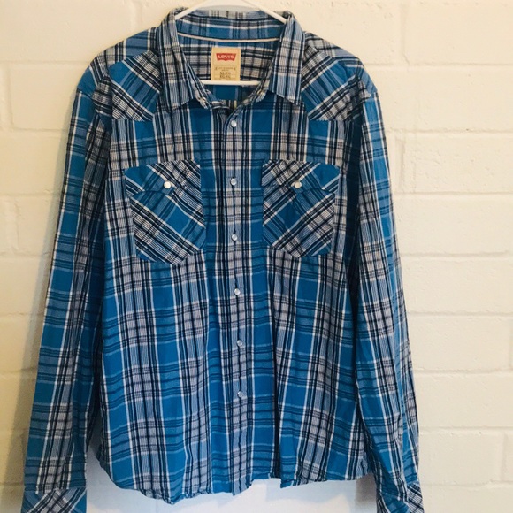 Levi's Other - NWOT! LEVIS Plaid Button Down Men’s Shirt!